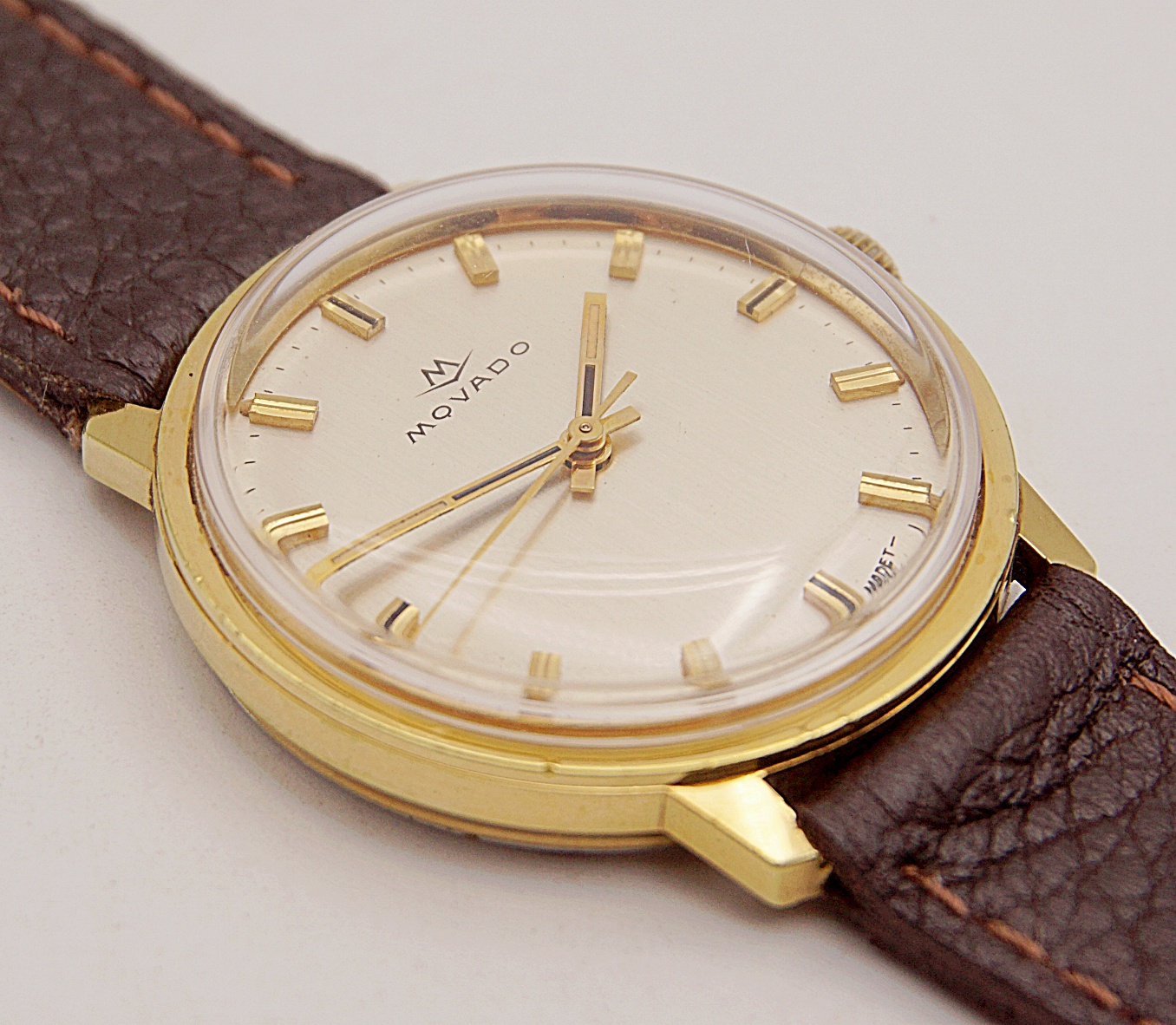 นาฬิกาเก่า MOVADO ไขลาน