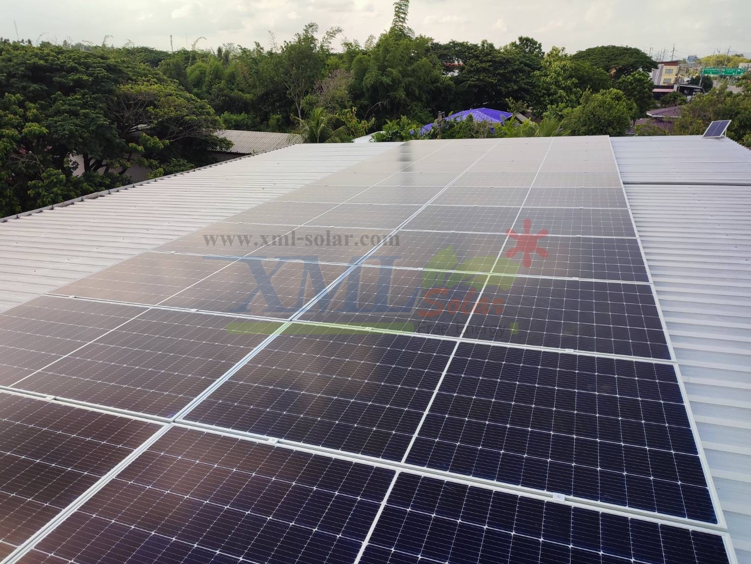 ระบบโซล่าเซลล์ติดหลังคา (Solar Rooftop) ขนาด 5 KW (ON-GRID) Three Phase พร้อมติดตั้ง