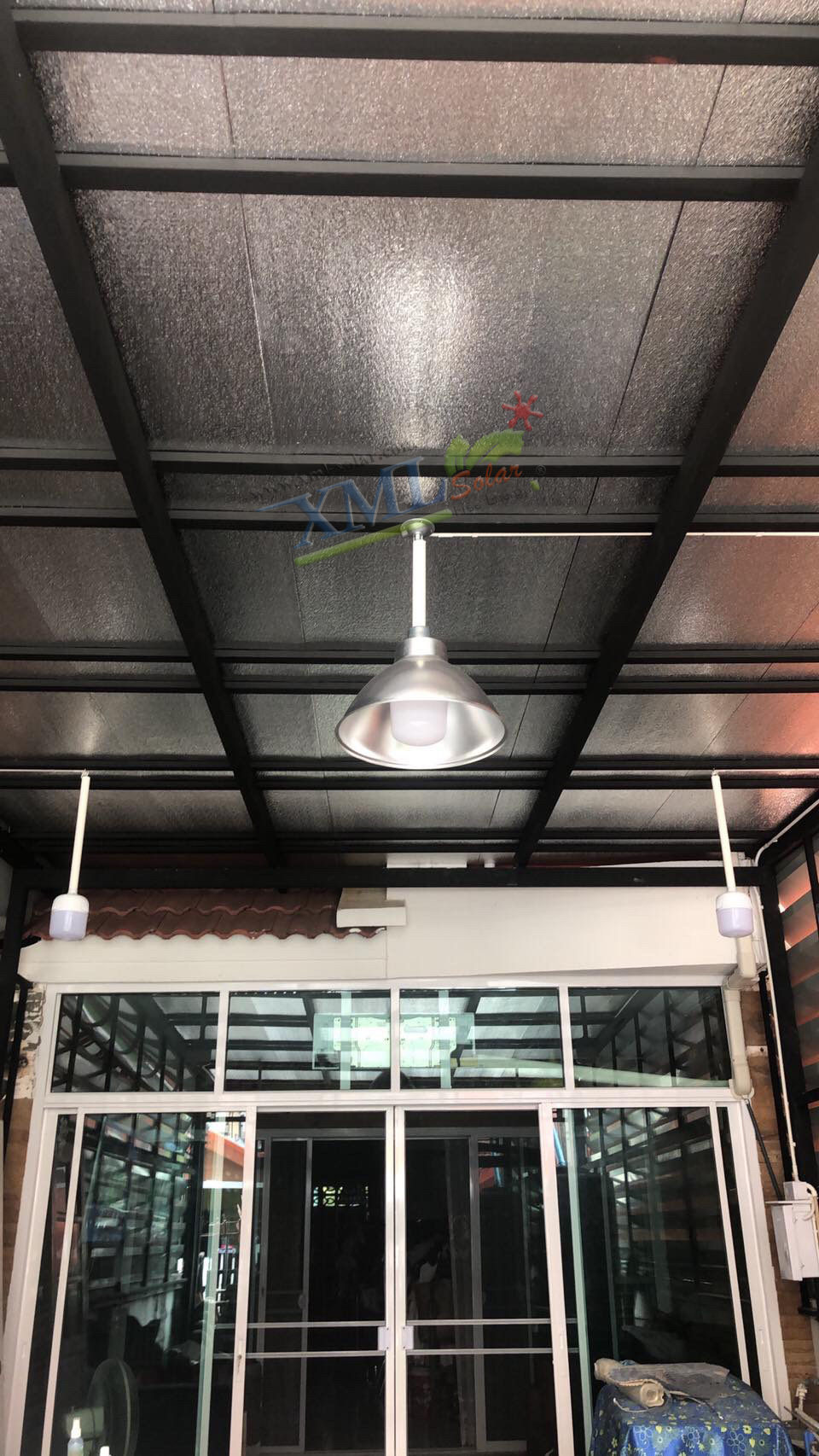 โคมไฟตุ้มโซล่าเซลล์อเนกประสงค์ 50w (รุ่นเล็ก โคมสีส้ม) (แสงขาว)