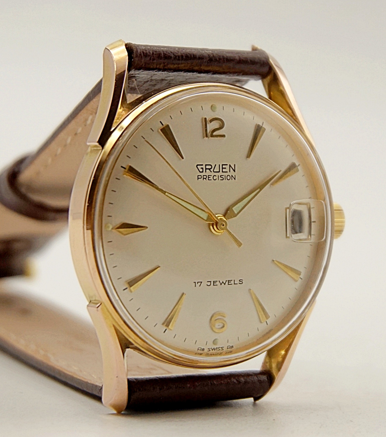 นาฬิกาเก่า GRUEN ไขลาน