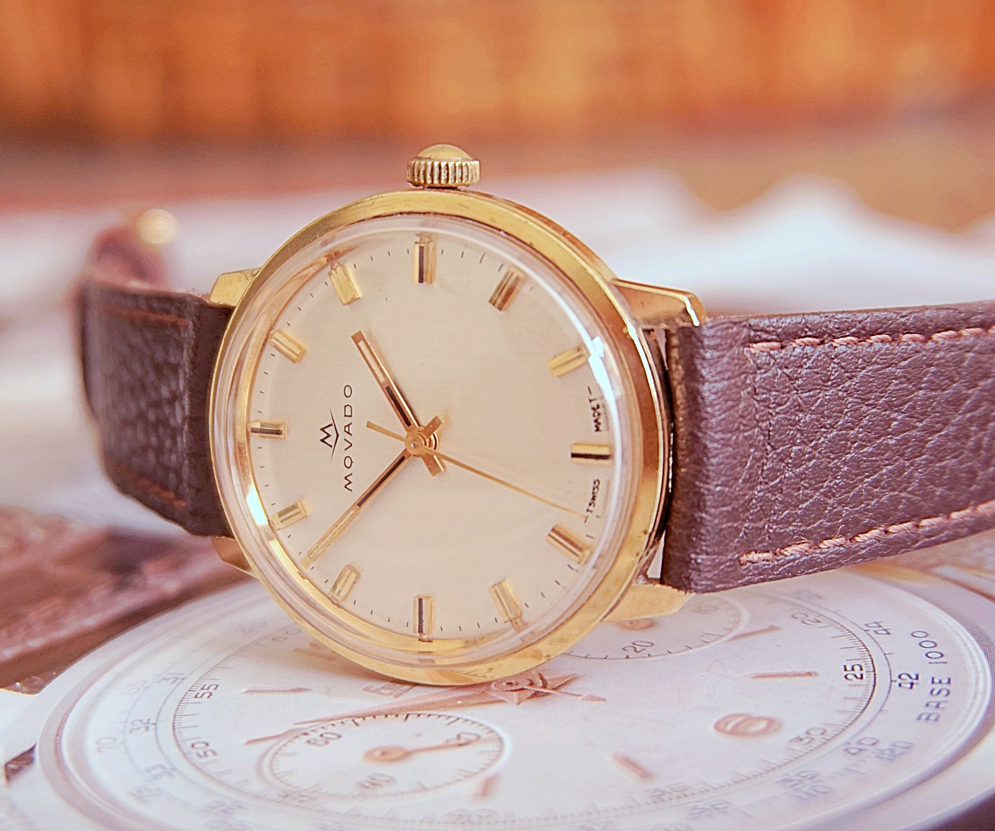 นาฬิกาเก่า MOVADO ไขลาน