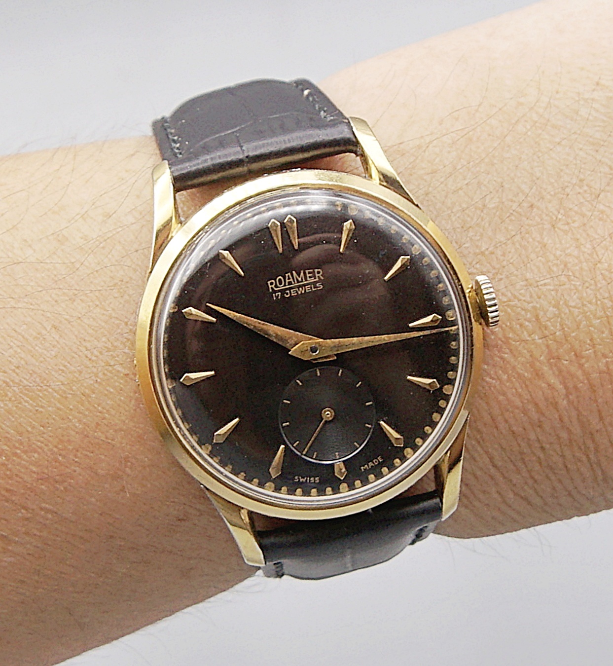 นาฬิกาเก่า ROAMER ไขลานสองเข็มครึ่ง
