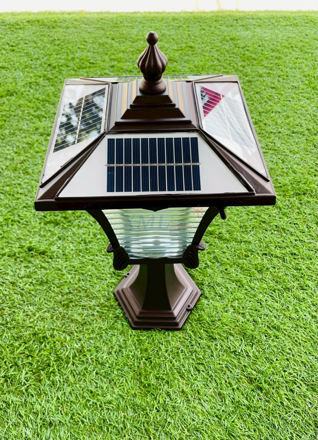 ไฟหัวเสาโซล่าเซลล์ รุ่น TZ-11719 (เปิดได้ 2 แสง)