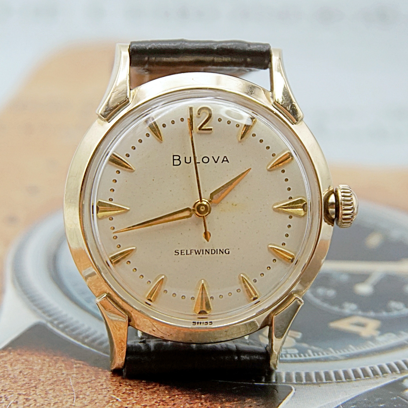 นาฬิกาเก่า BULOVA ออโตเมติก