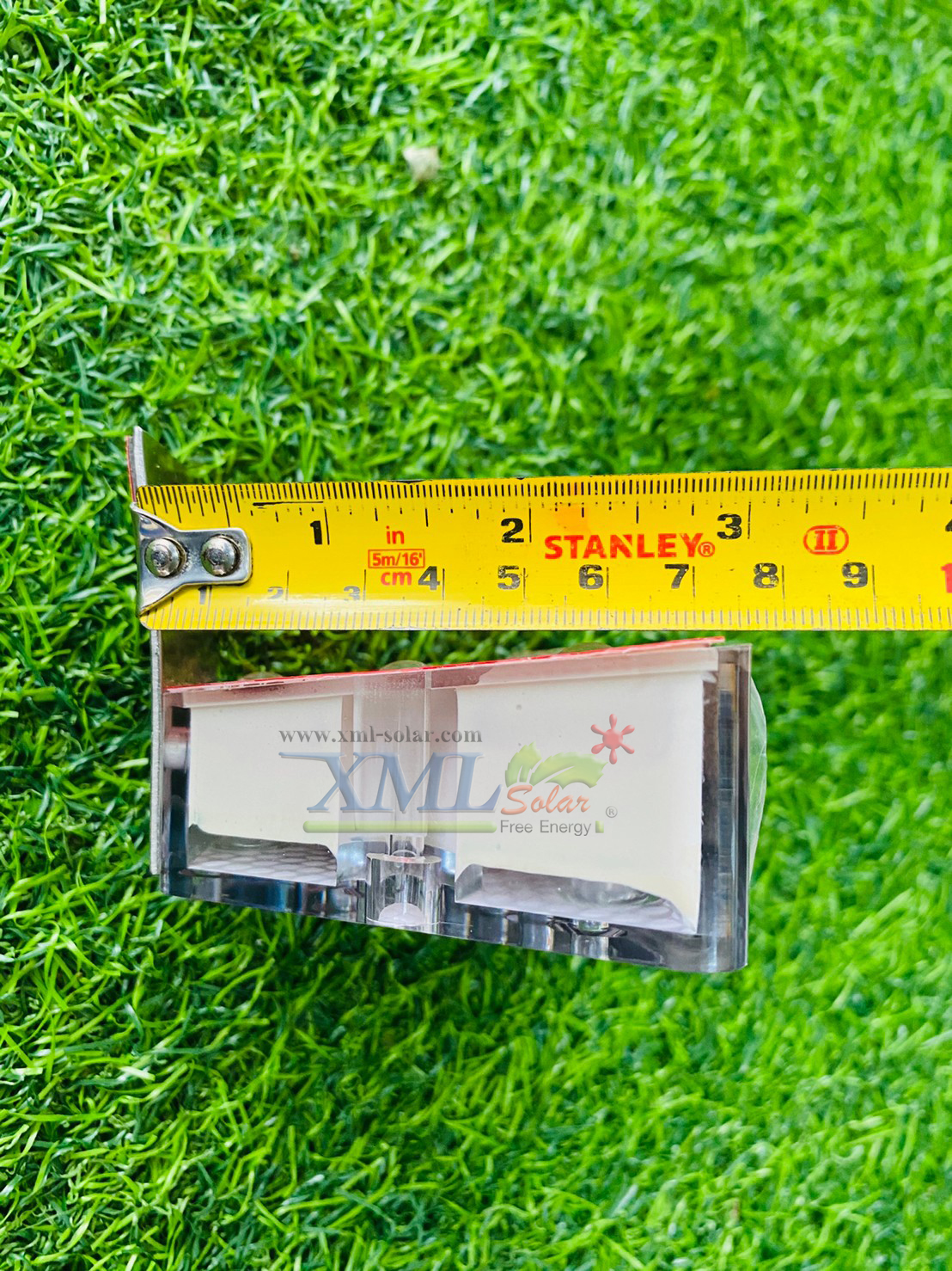 ไฟกระพริบเตือนทางเเยก ขอบทางโซล่าเซลล์ 7 LED สีแดง (แสง:เหลืองกระพริบ)