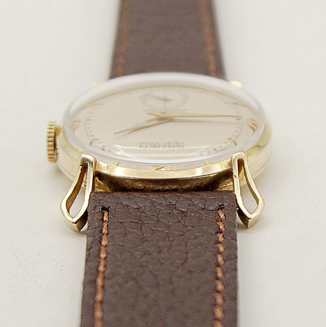 นาฬิกาเก่า GRUEN ไขลานสองเข็มครึ่ง (ตัวเรือนทอง 14K)