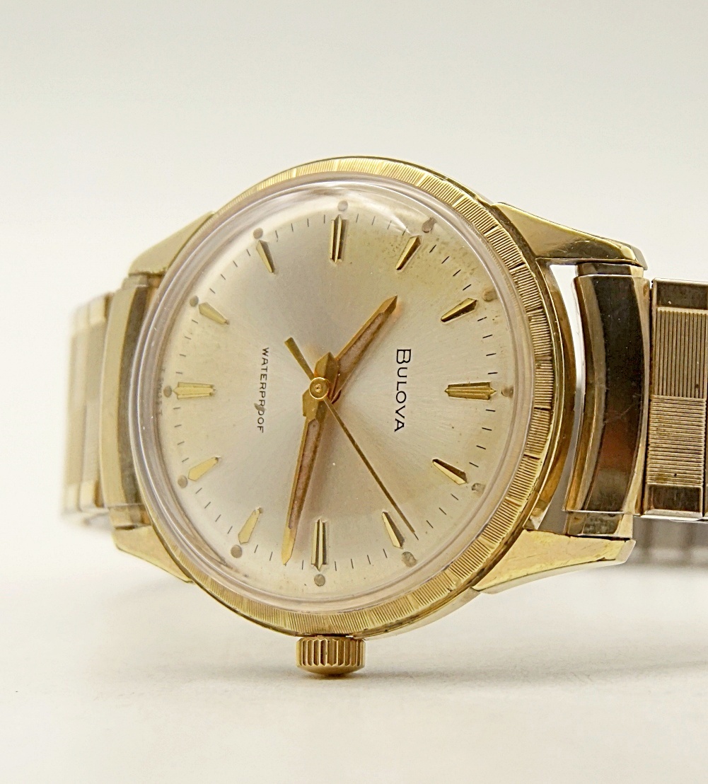 นาฬิกาเก่า BULOVA ไขลาน
