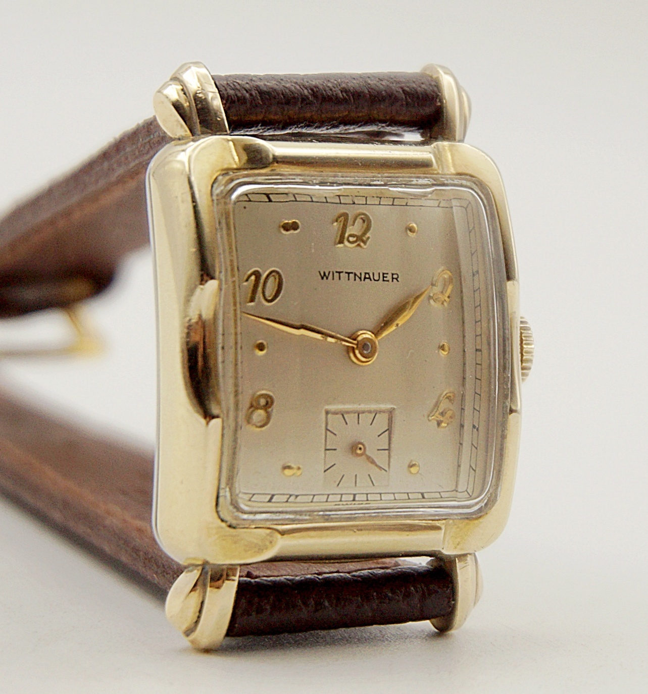 นาฬิกาเก่า WITTNAUER BY LONGINES ไขลานสองเข็มครึ่ง