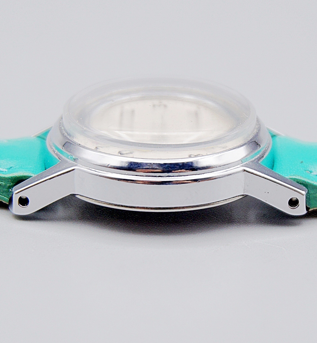 นาฬิกาเก่า MINNIE MOUSE ไขลาน