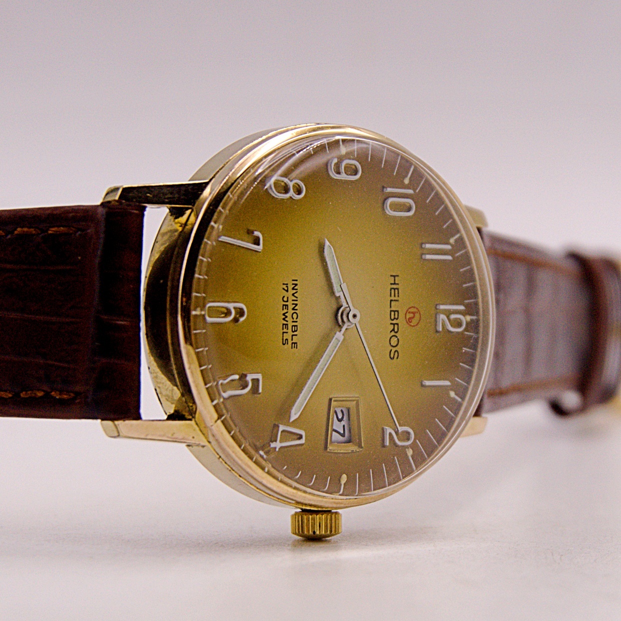 นาฬิกาเก่า HELBROS ไขลาน