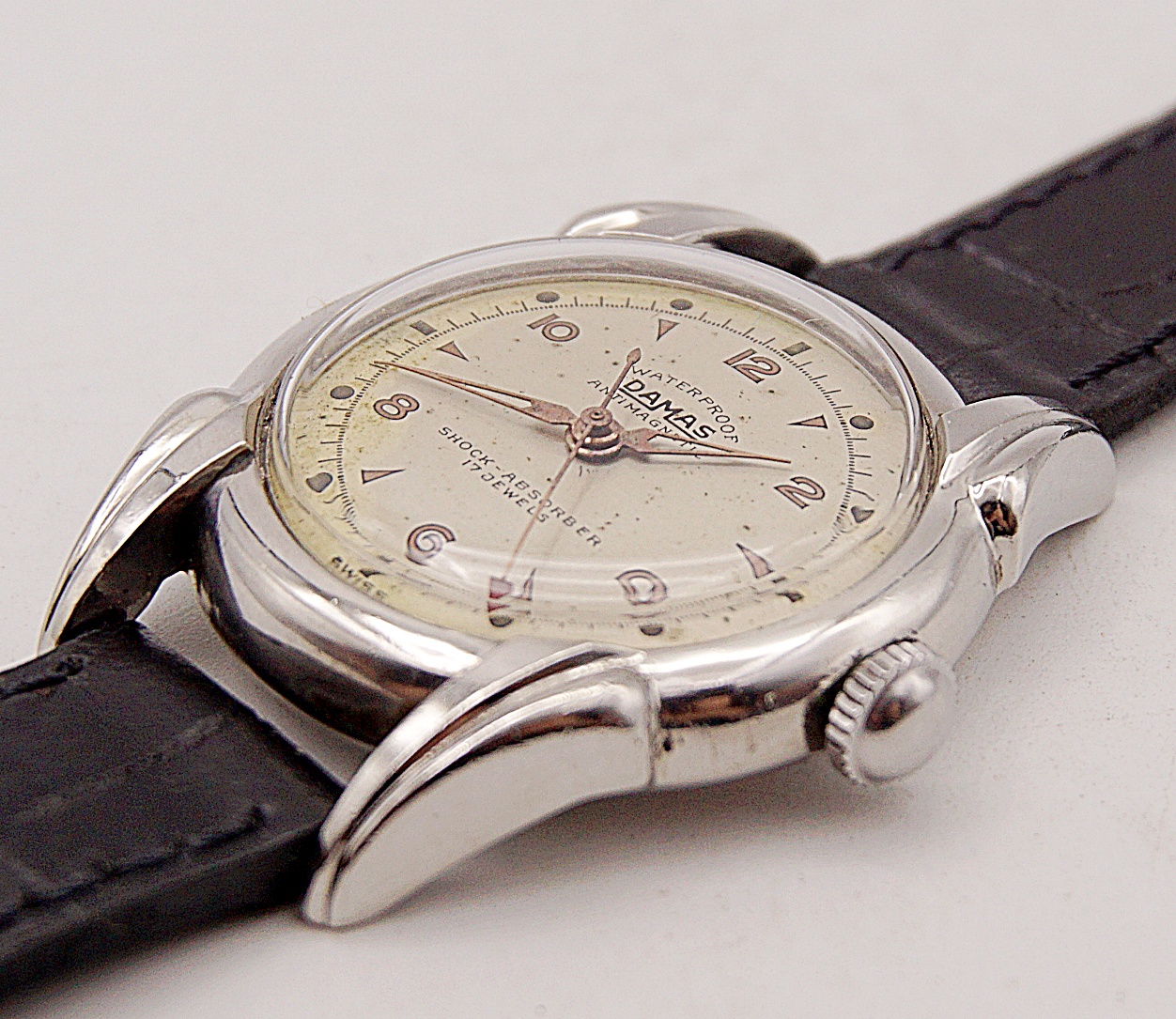 นาฬิกาเก่า DAMAS ไขลาน