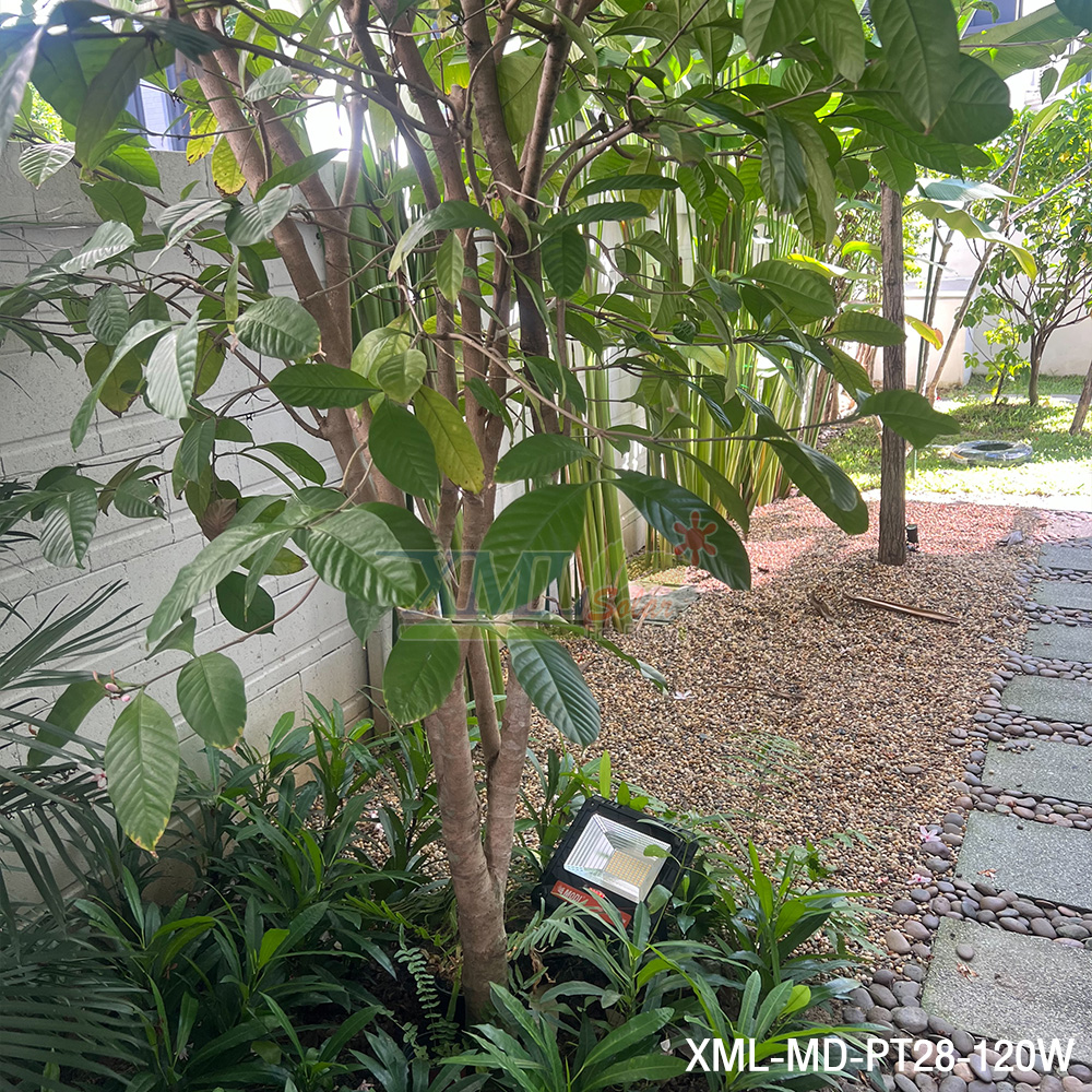 ไฟสปอตไลท์โซล่าเซลล์ 50W / 80W / 120W / 200W / 300W / 400W รุ่น MD-PT28