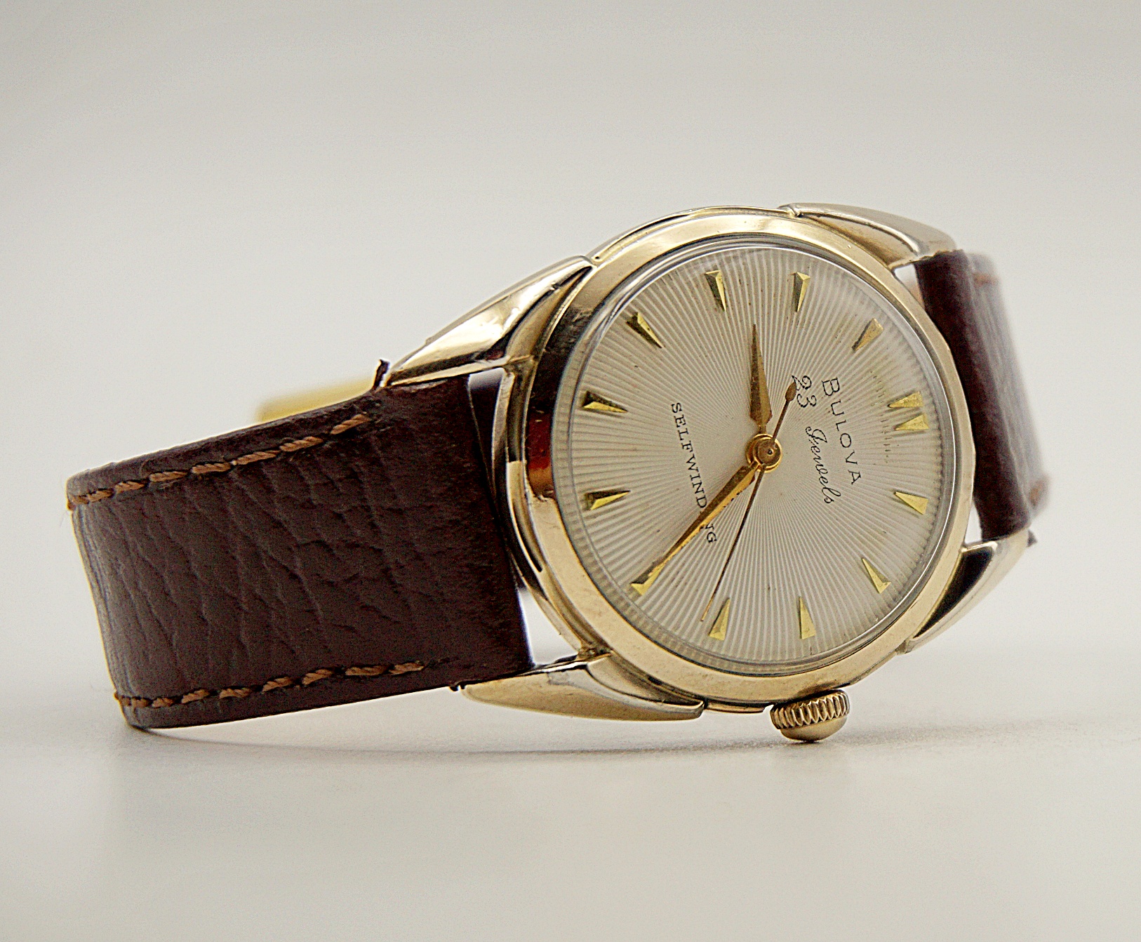 นาฬิกาเก่า BULOVA ออโตเมติก