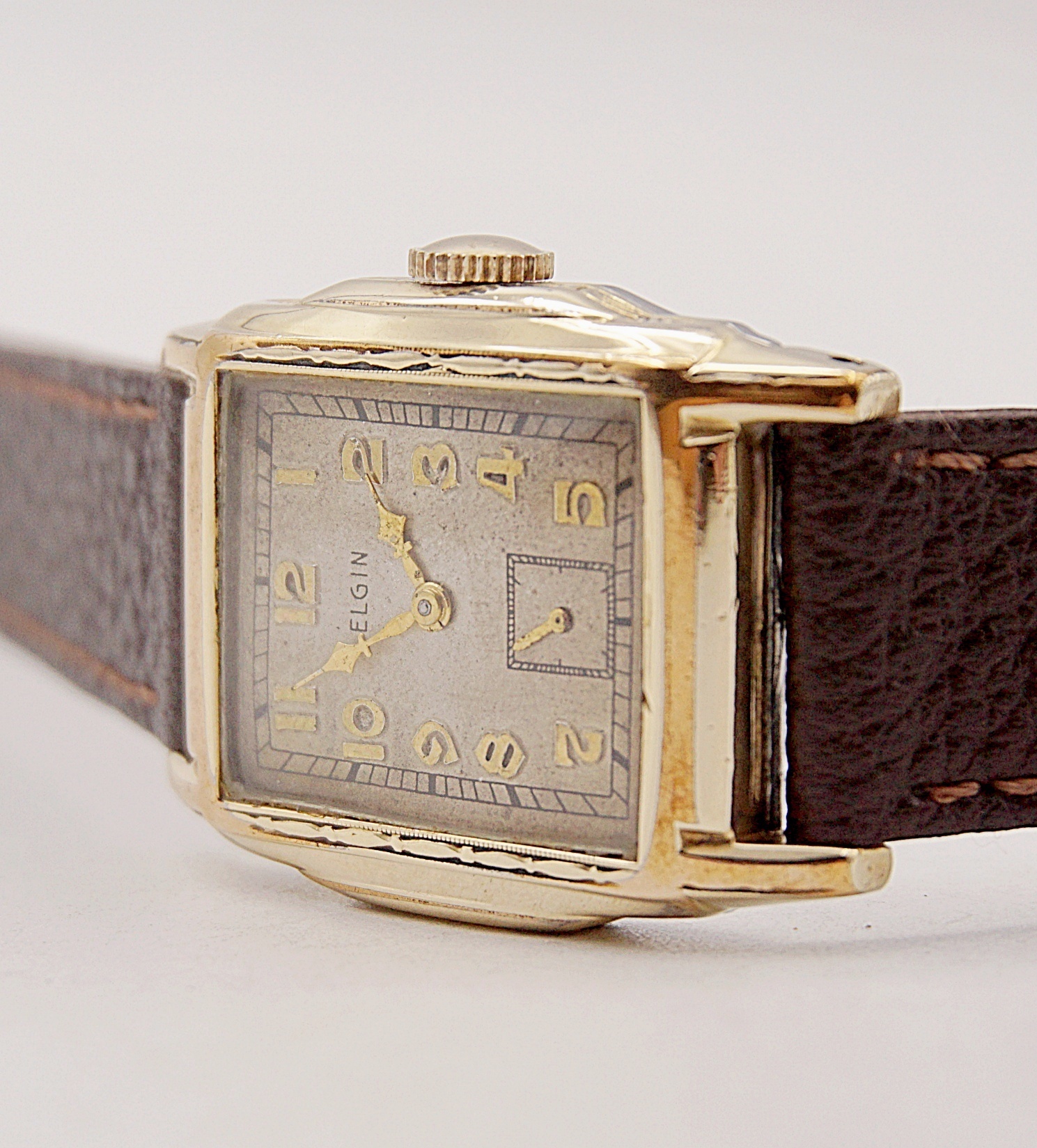 นาฬิกาเก่า ELGIN ไขลานสองเข็มครึ่ง