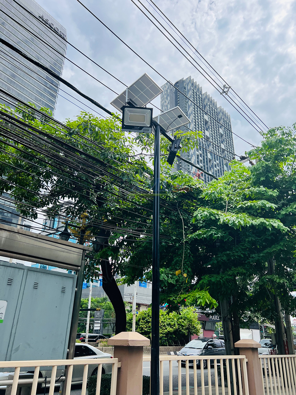 เสาไฟสนาม เหล็กพ่นสีดำ (ปลาย 3 นิ้ว)