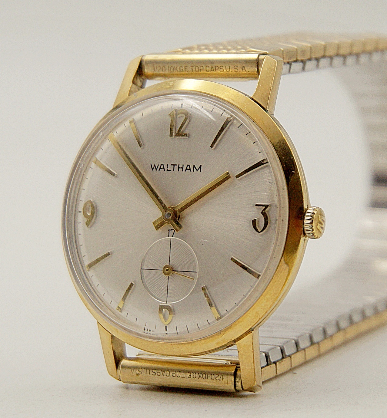 นาฬิกาเก่า WALTHAM ไขลานสองเข็มครึ่ง