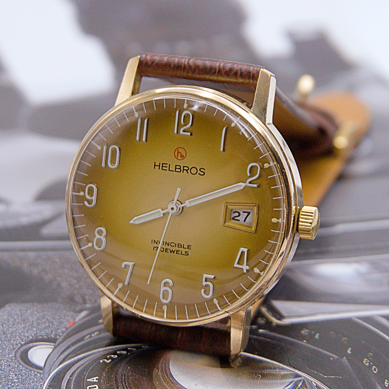 นาฬิกาเก่า HELBROS ไขลาน