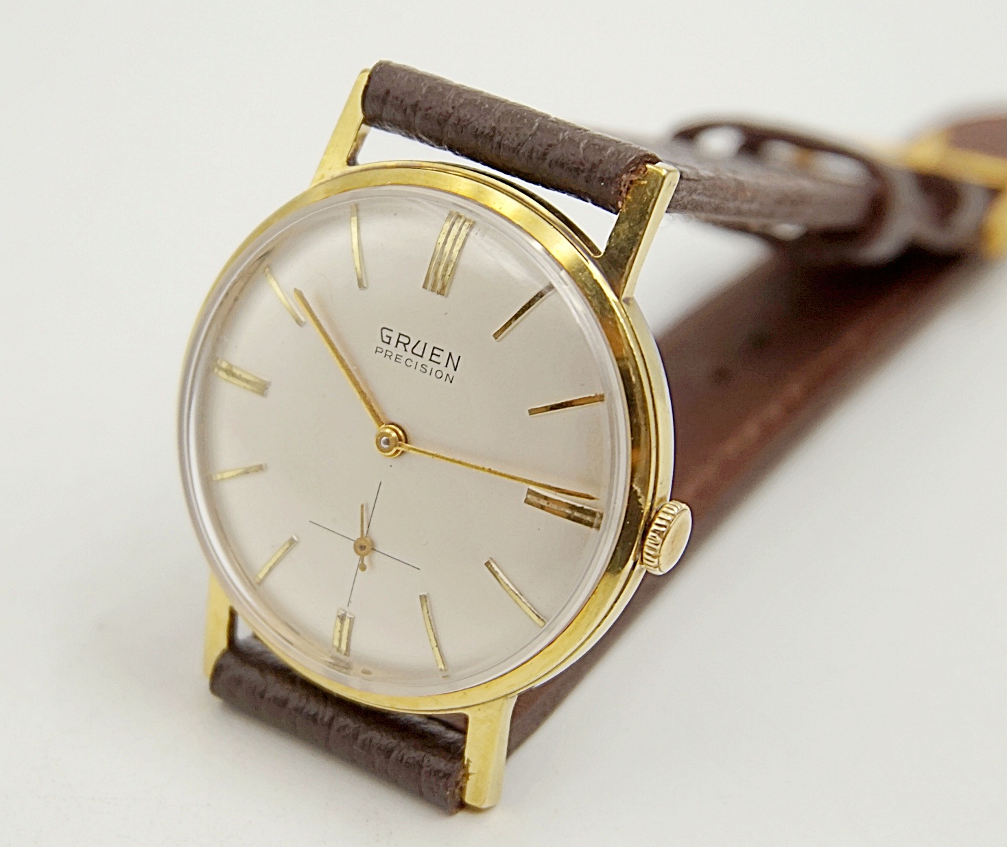 นาฬิกาเก่า GRUEN ไขลานสองเข็มครึ่ง