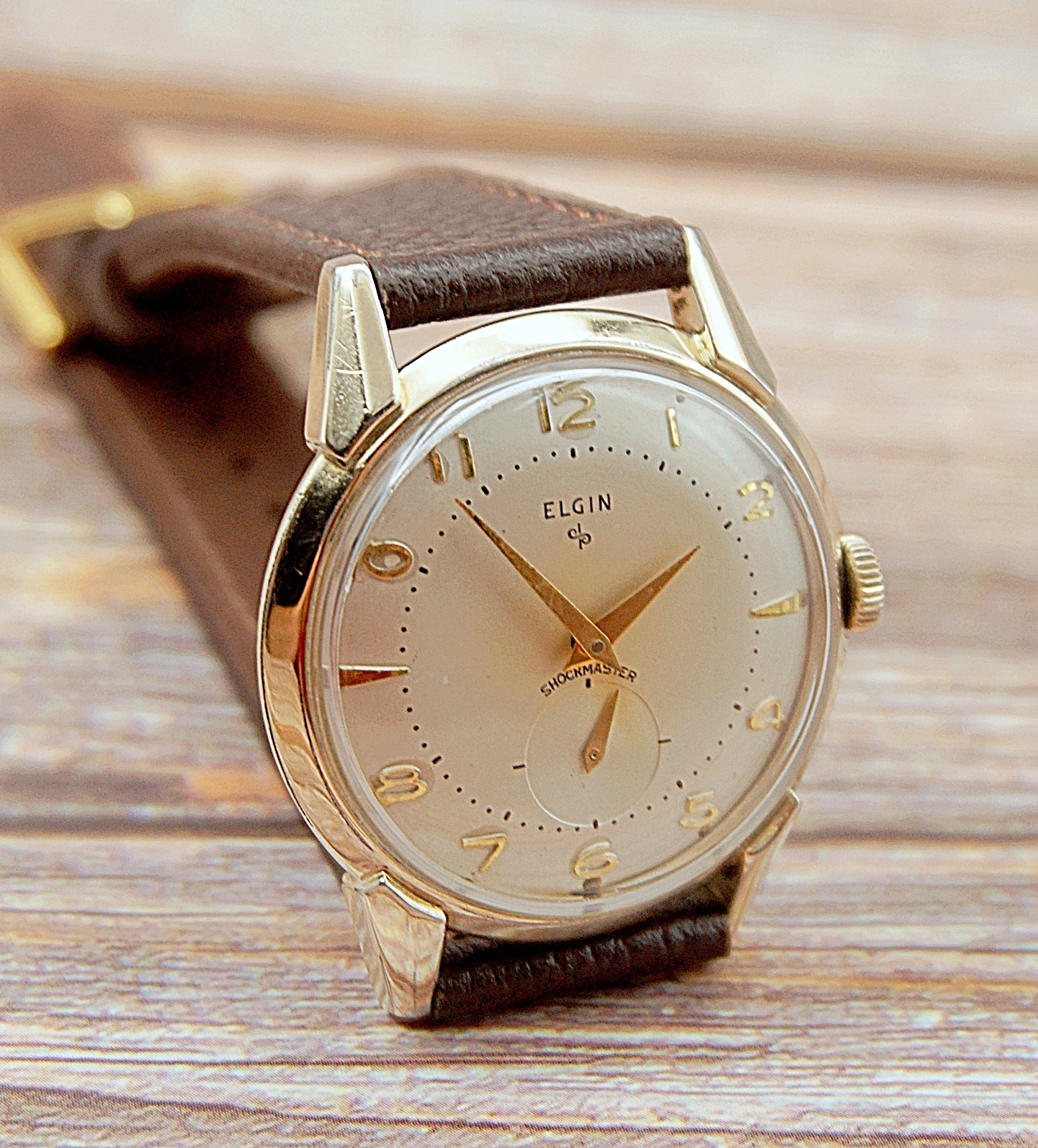 นาฬิกาเก่า ELGIN ไขลานสองเข็มครึ่ง