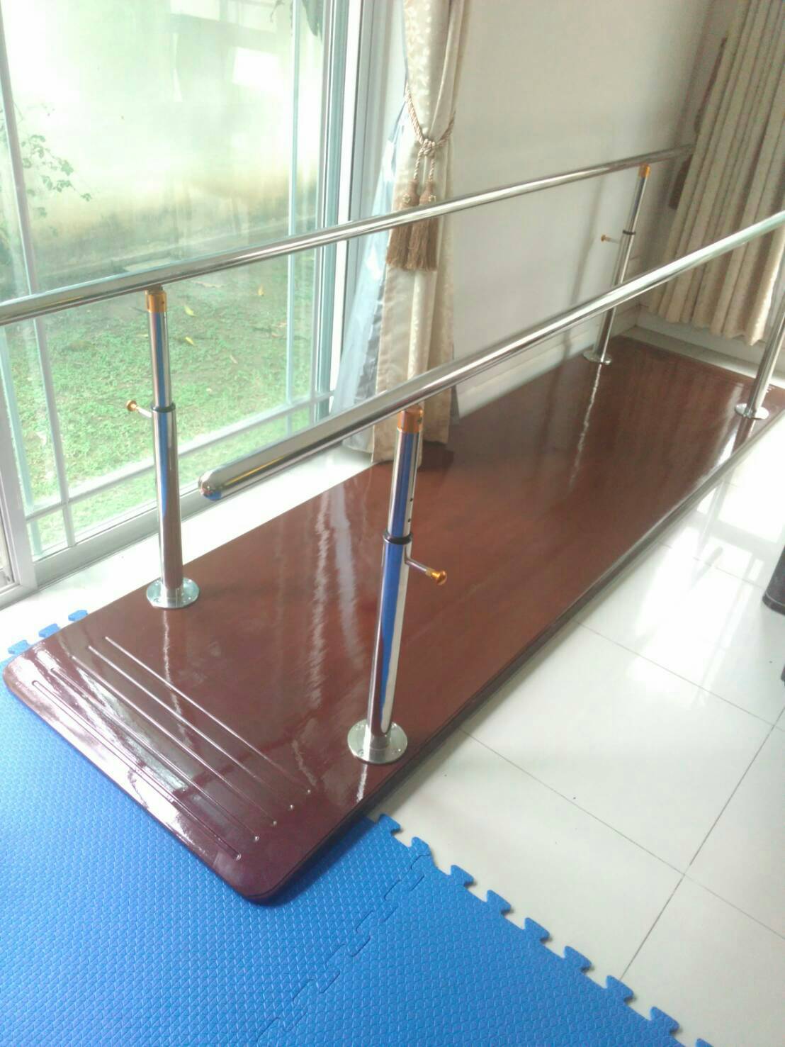 ราวฝึกเดิน ราวหัดเดิน ราวคู่ขนานฝึกเดิน Parallel bar