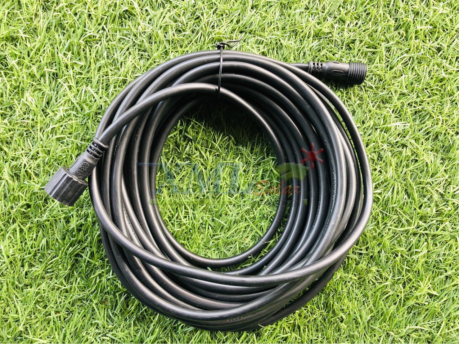 สายขยาย ยาว 10 เมตร สำหรับสปอร์ตไลท์ รุ่น XML-Solar หรือ Modi (หัว 2 เขี้ยว)