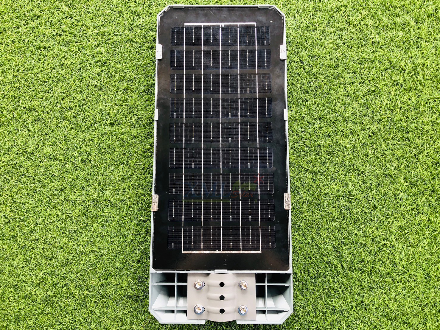 โคมไฟถนนโซล่าเซลล์ 200W รุ่น MD-SLT99-200W (แสง : ขาว)
