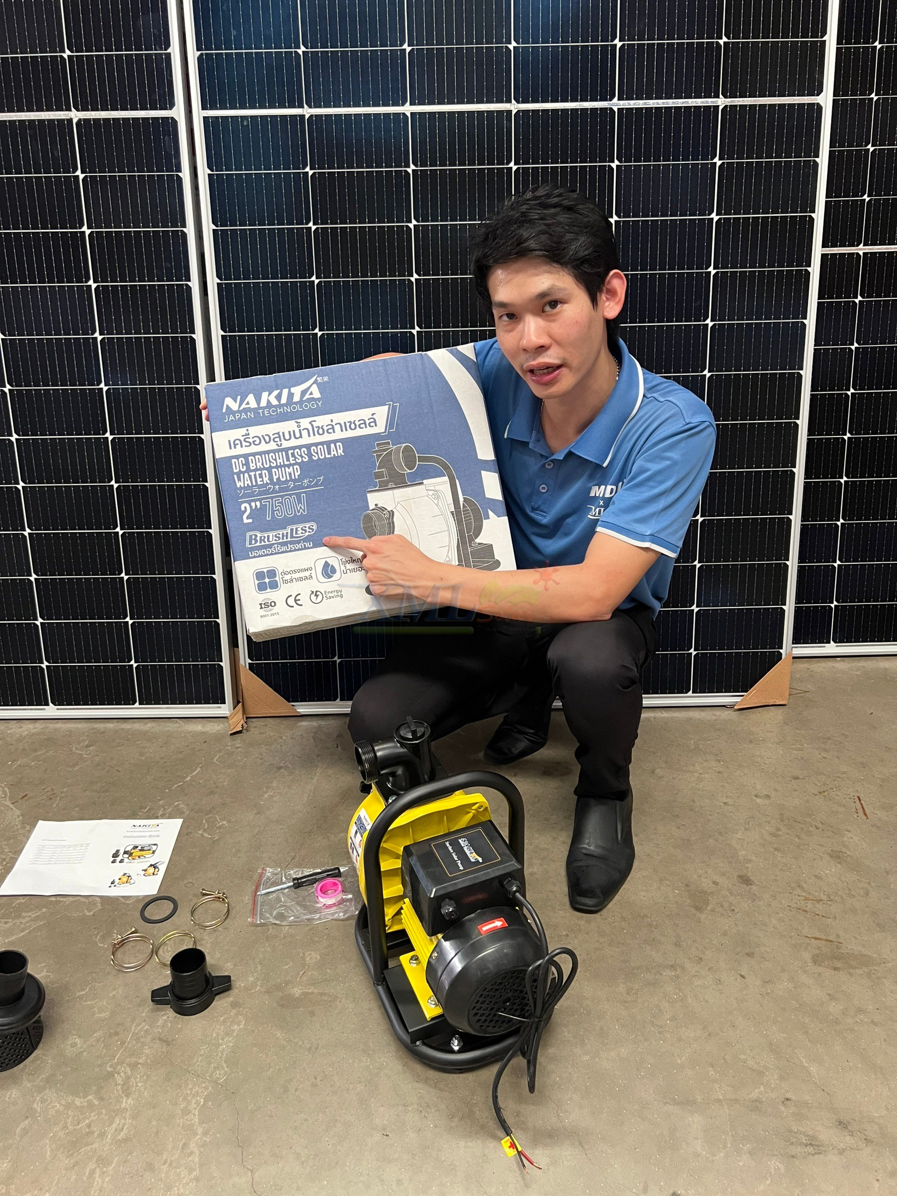 เครื่องสูบน้ำโซล่าเซลล์ (โข่งใหญ่) 750W / 72V. + เเผงโซล่าเซลล์ 450w (2 เเผง)