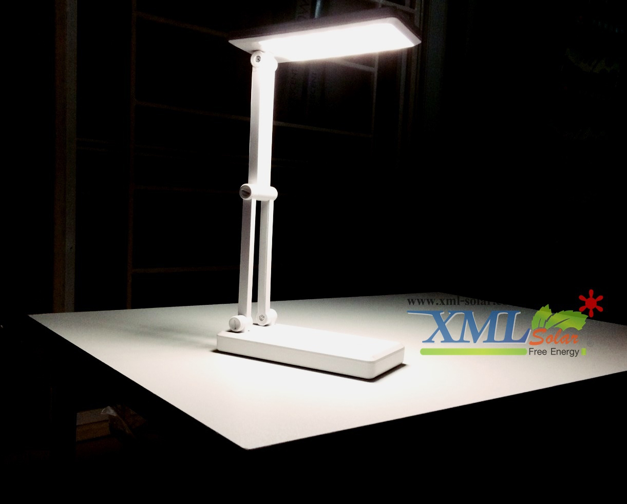 โคมไฟตั้งโต๊ะโซล่าเซลล์ 30 Super LED รุ่นใหม่ 2023 (แสง : คูลไวท์)