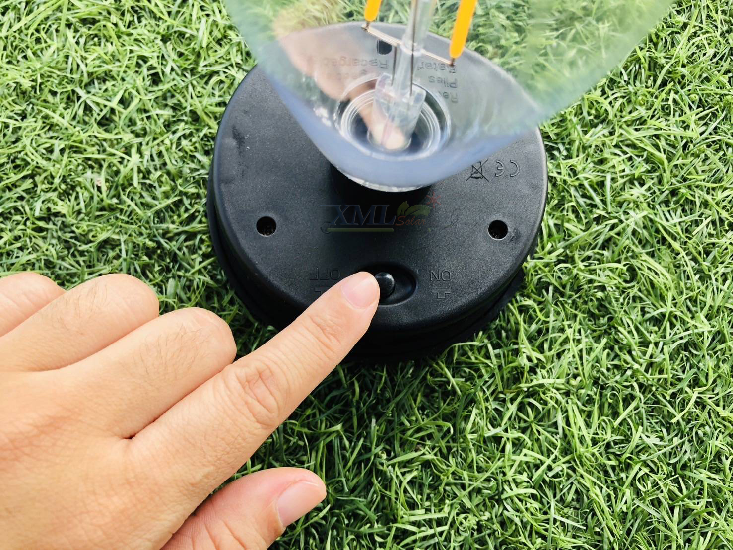 โคมไฟหวายโซล่าเซลล์ รุ่น MD-S3004 (แสง : เหลืองวอมไวท์)