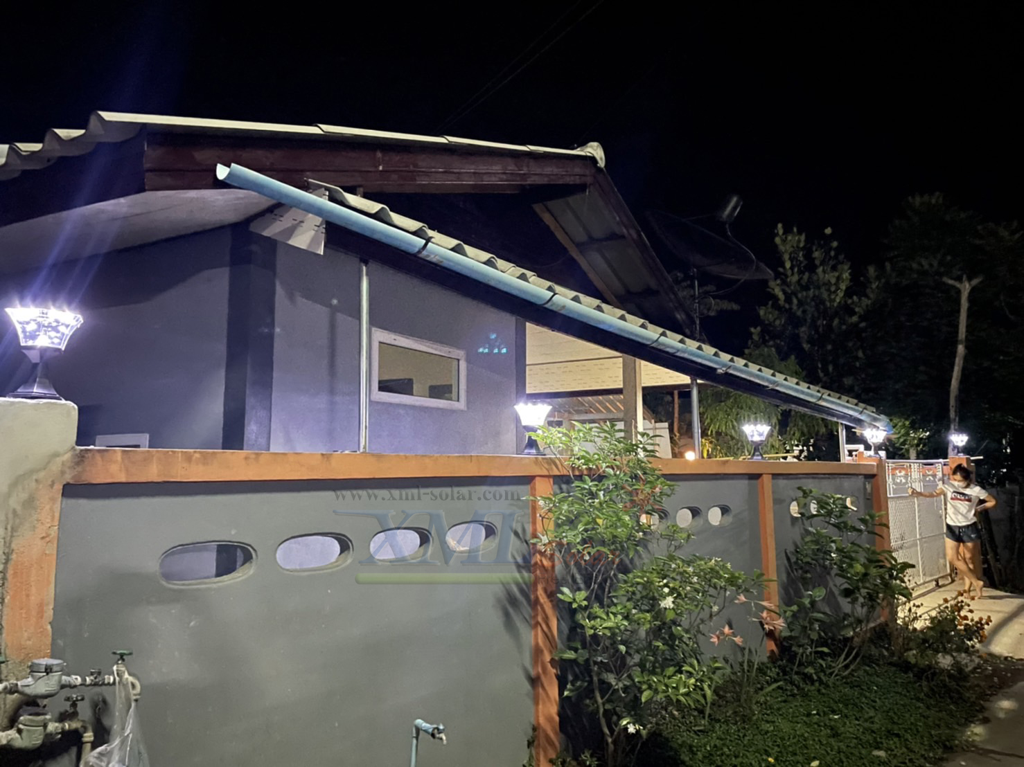 โคมไฟหัวเสา ทรงหกเหลี่ยม 8 Super SMD LED (เเสง : ขาว)