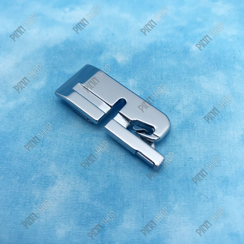 ตีนผีม้วนริมแบน