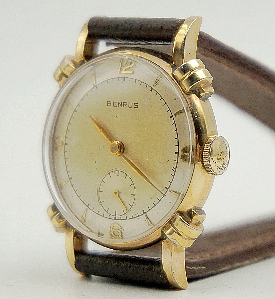 นาฬิกาเก่า BENRUS ไขลานสองเข็มครึ่ง พร้อมกล่อง