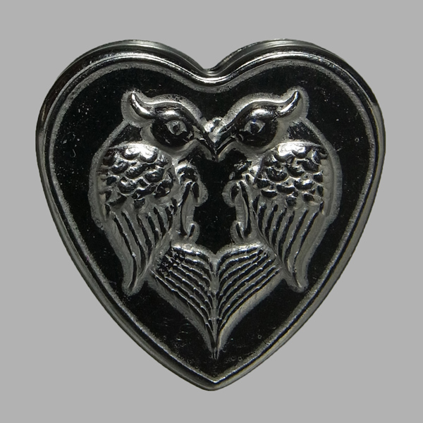 สีผึ้งสาริกา หลวงปู่หงษ์ วัดเพชรบุรี ปี2555