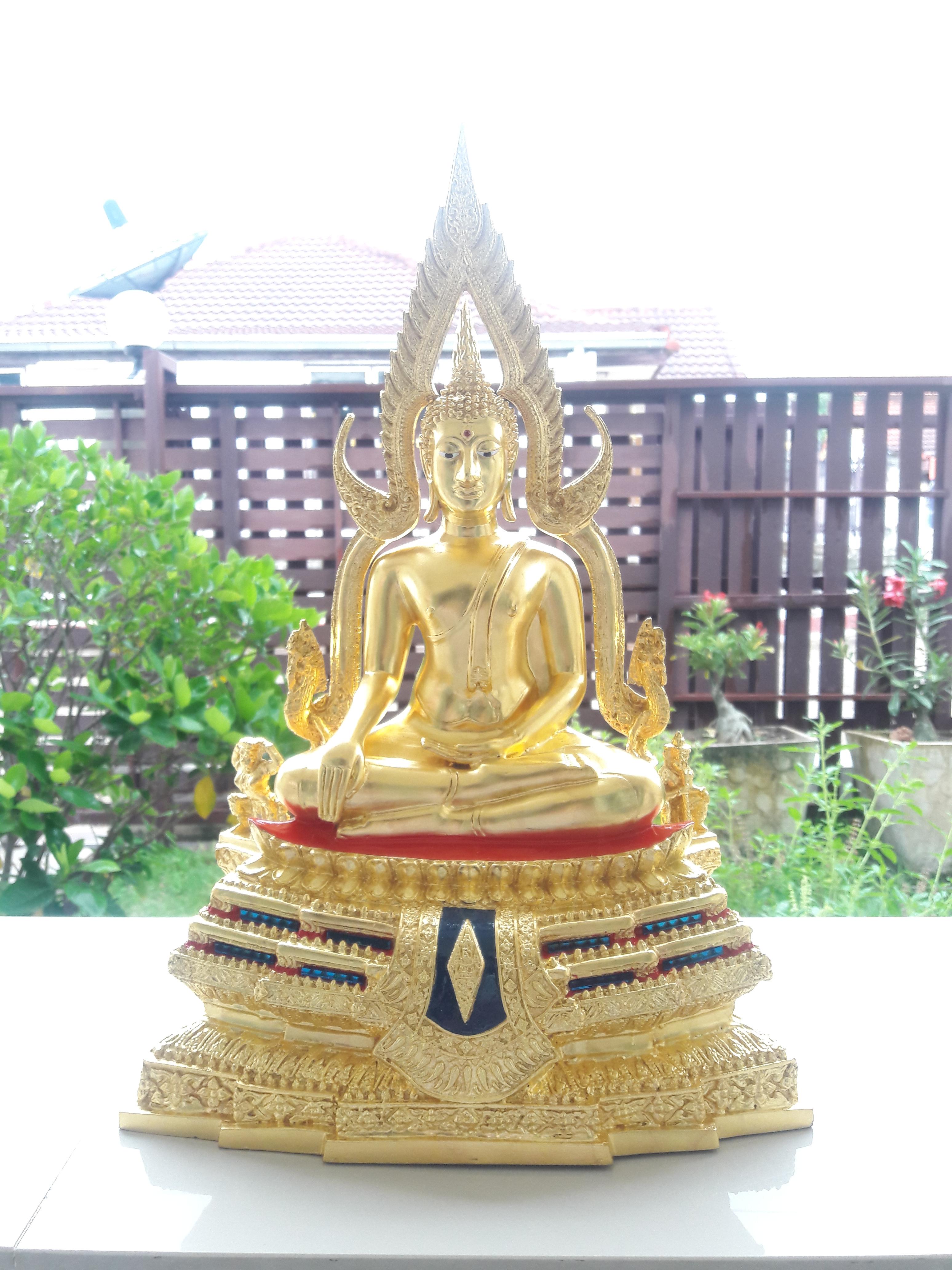 หลวงพ่อพระพุทธชินราช รหัส946