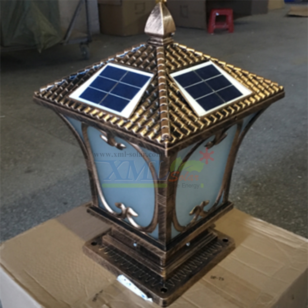 โคมไฟหัวเสาโซล่าเซลล์ + AC ทรง Grand เเบบที่ 1 (สีทอง) (เเสง : ขาว)