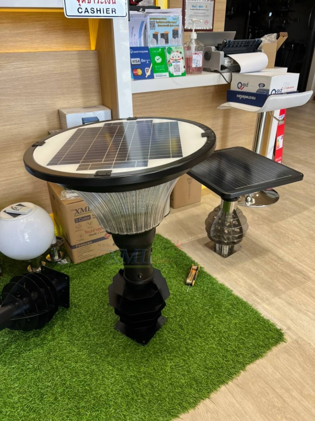 ฐานสวมโคมไฟ UFO ตั้งกำเเพง ปลายเสา 3 นิ้ว (เหล็กพ่นสีดำ)