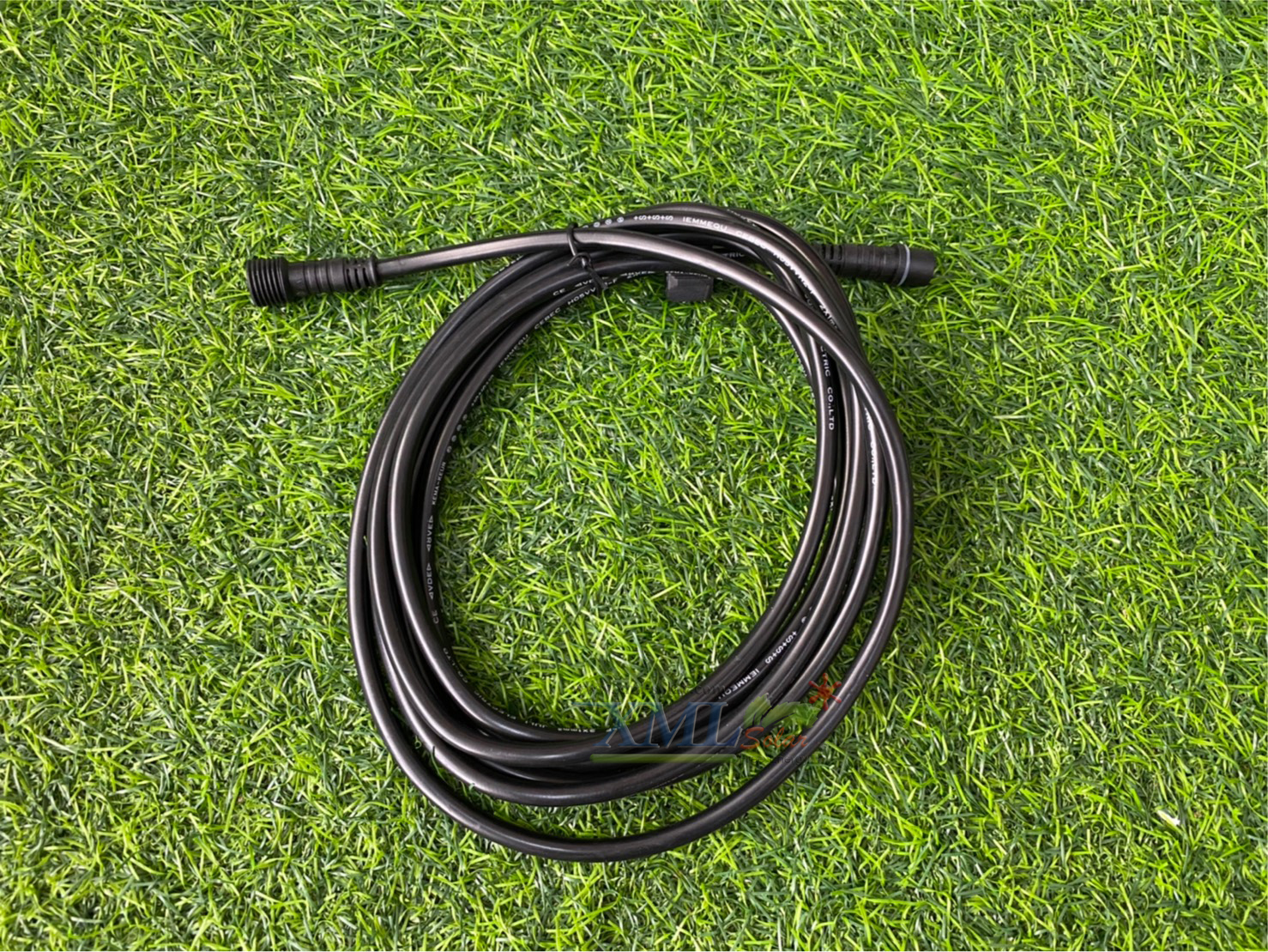 สายขยาย ยาว 3 เมตร สปอร์ตไลท์ รุ่น XML-Solar หรือ Modi (หัว 2 เขี้ยว)