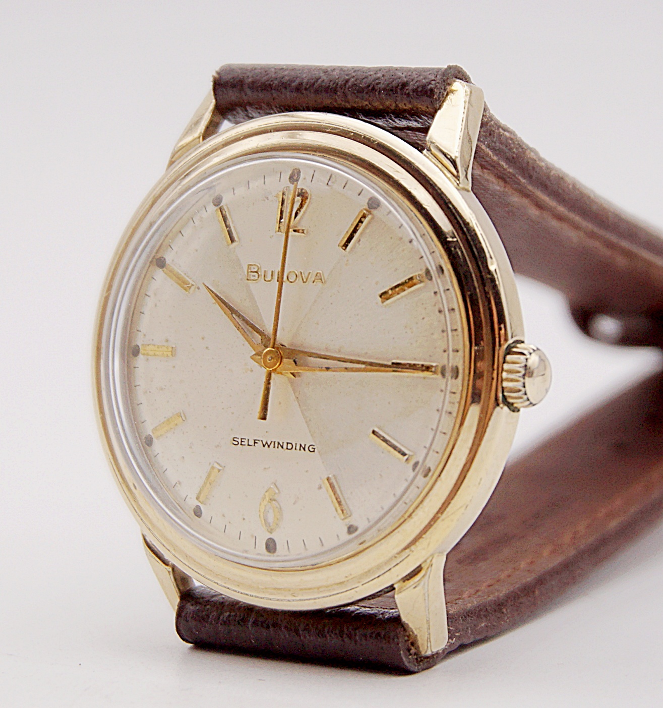 นาฬิกาเก่า BULOVA ออโตเมติก