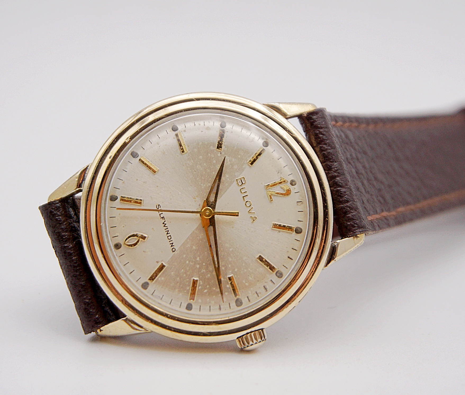 นาฬิกาเก่า BULOVA ออโตเมติก