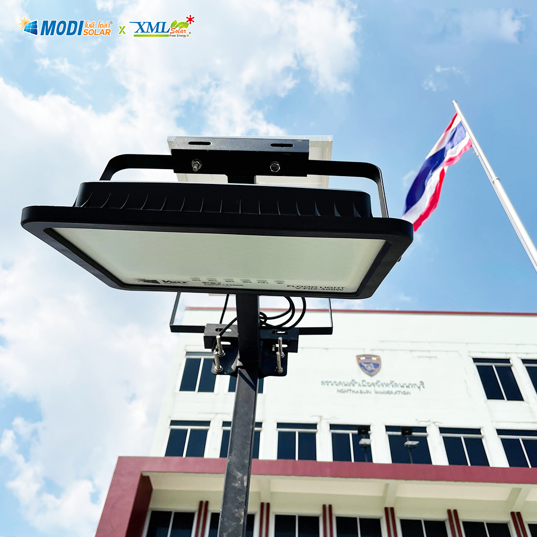 ขายึดส่องป้าย ไซต์ใหญ่ 150 ซม. สำหรับสปอร์ตไลท์ รุ่น PT06-Q