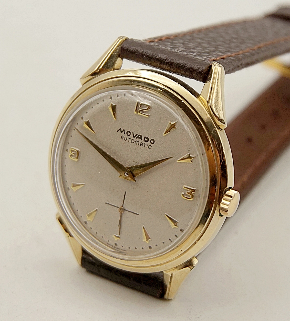 นาฬิกาเก่า MOVADO ออโตเมติกครึ่งรอบ