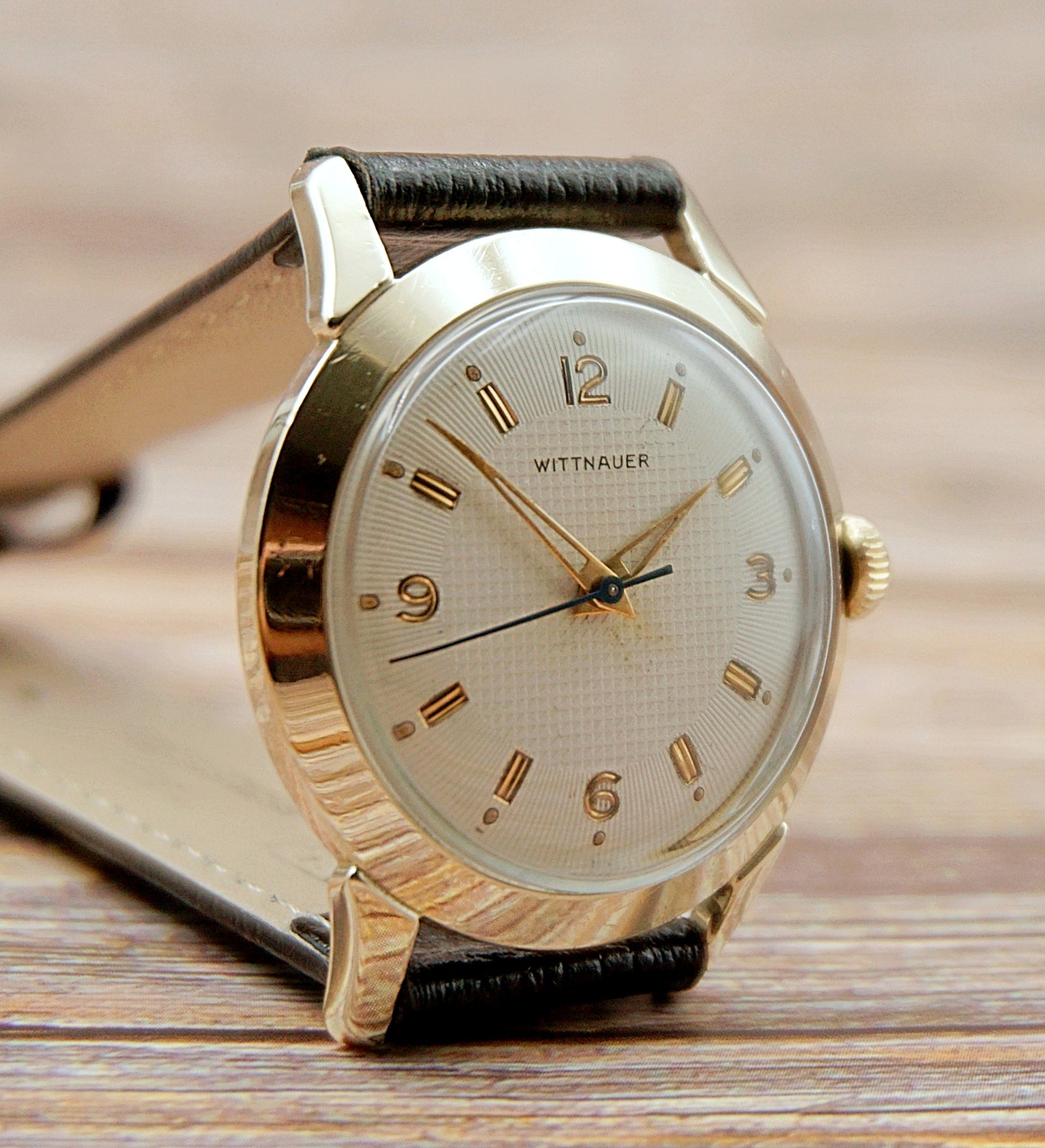 นาฬิกาเก่า WITTNAUER BY LONGINES ไขลาน