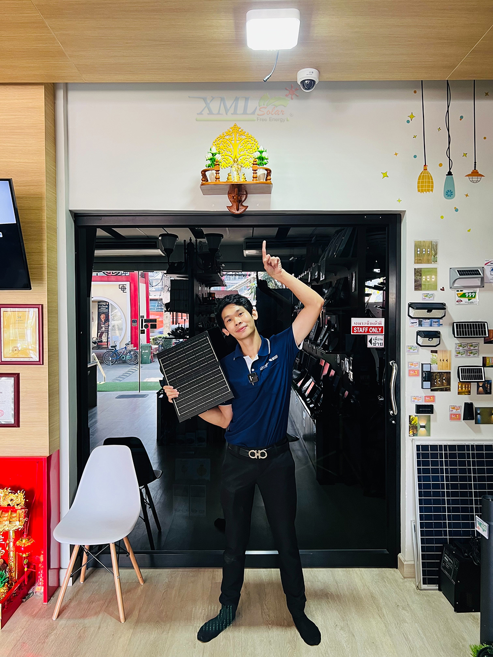 โคมไฟติดเพดานโซล่าเซลล์ ทรงเหลี่ยม* รุ่น MD-SCL08 220W/220W-MAX/320W (เปิดได้ 3 แสง)