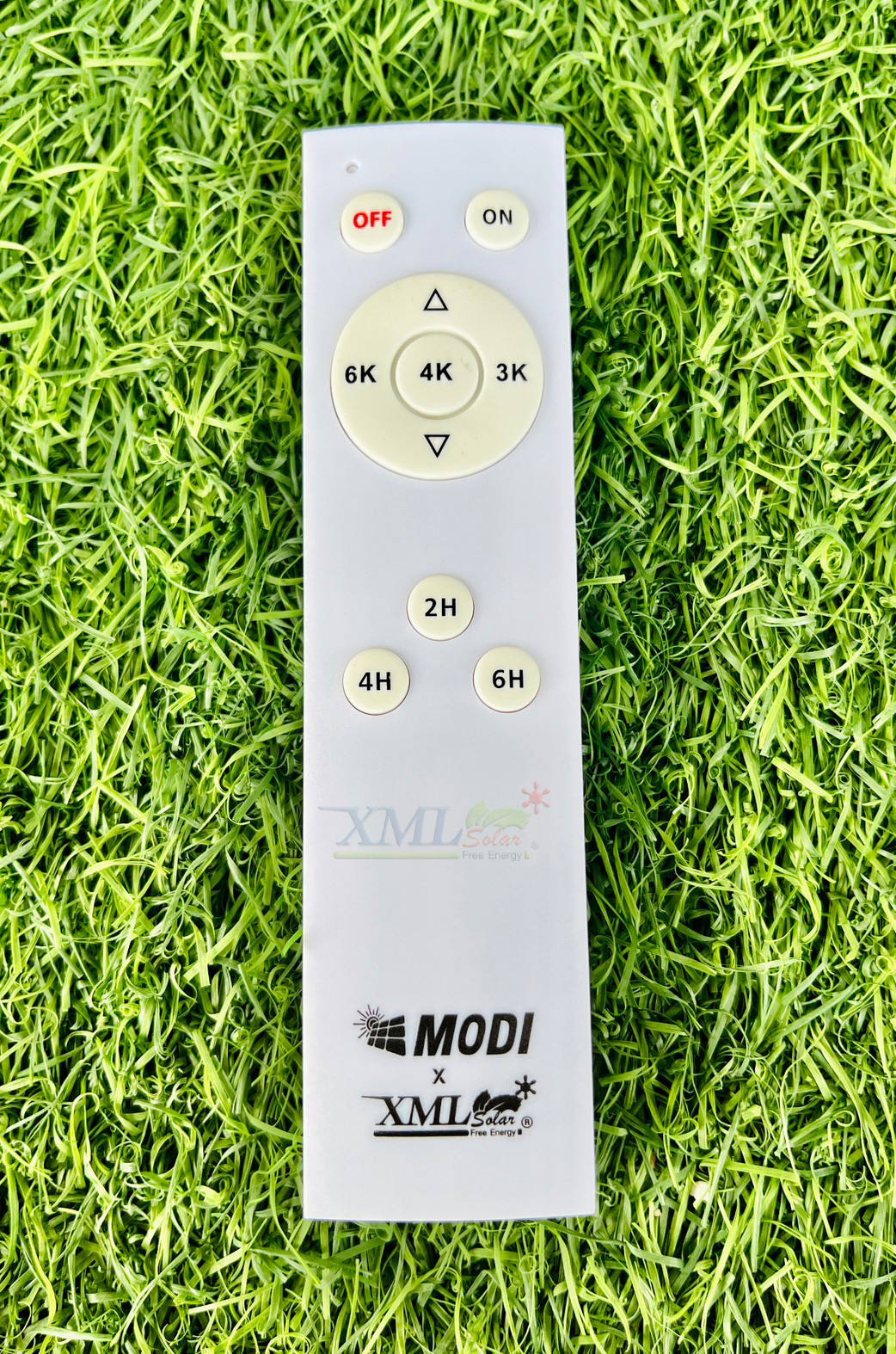 รุ่นประหยัด ไฟสปอตไลท์โซล่าเซลล์ 100 W. รุ่น MODI x XML (เปิดได้ 3 แสง)
