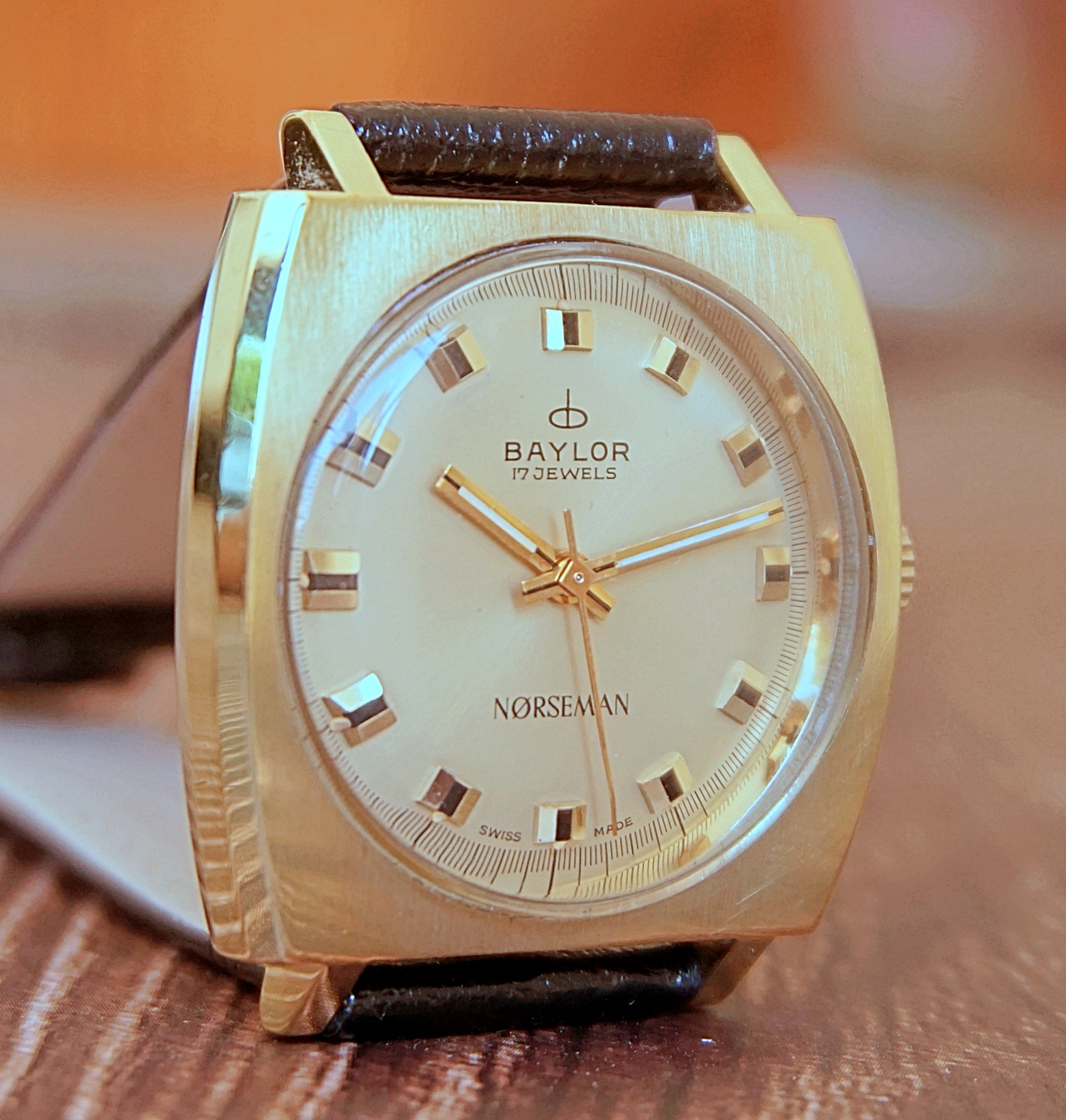 นาฬิกาเก่า BAYLOR ไขลาน