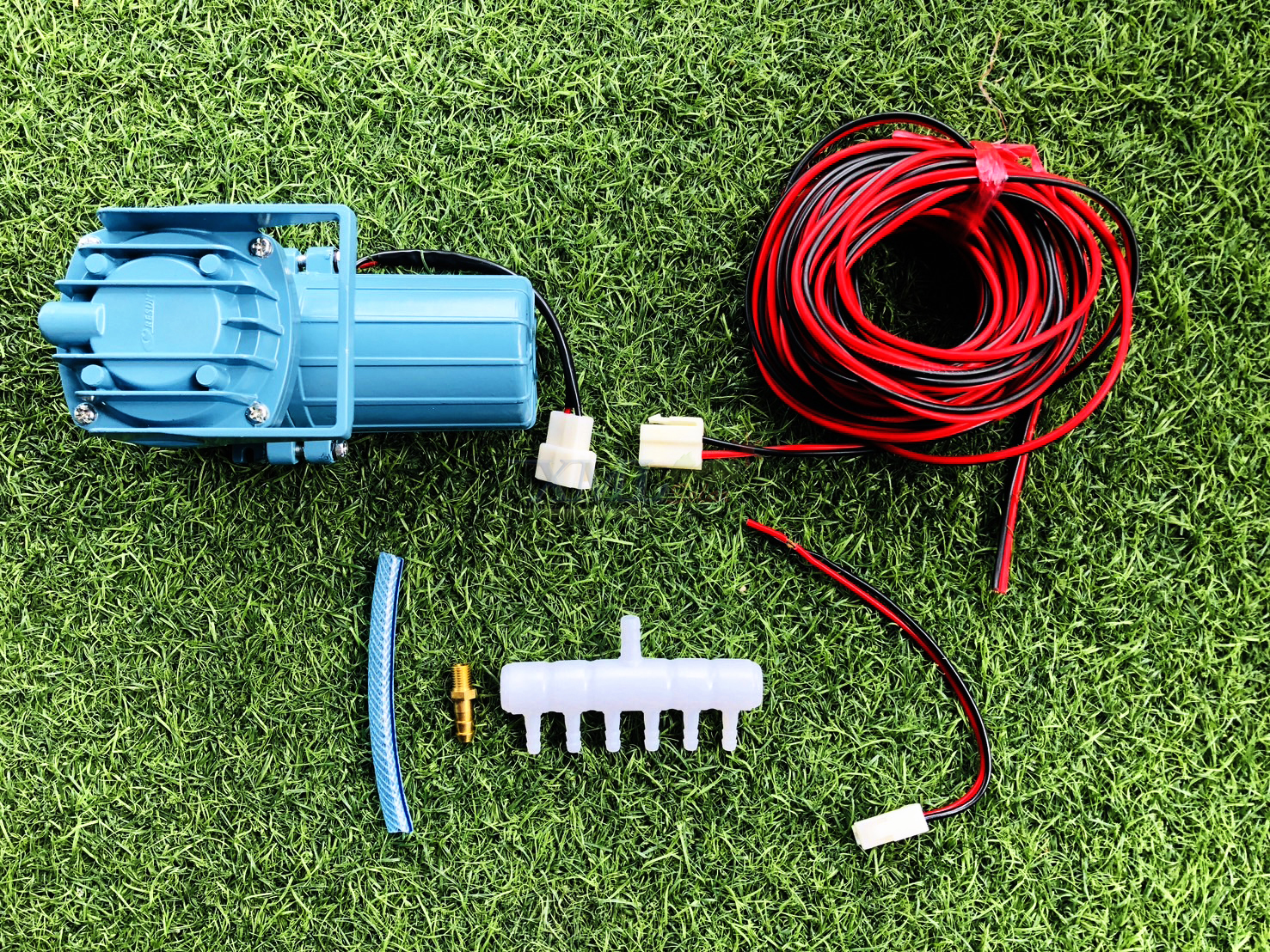 ชุดปั๊มออกซิเจน โซล่าเซลล์ รุ่นใหญ่ (ระบบ DC) ปั๊ม 12v. /18 W. พร้อมแผงโค้งงอได้ 120 Watt