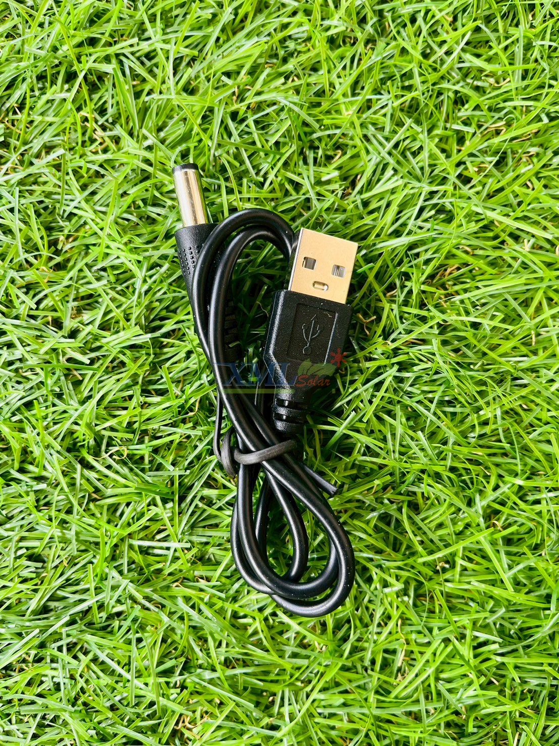 โคมไฟปักสนามโซล่าเซลล์ แพ็ค 4 ดวง รุ่น MD-SSL88 (แสง : เหลืองวอมไวท์)