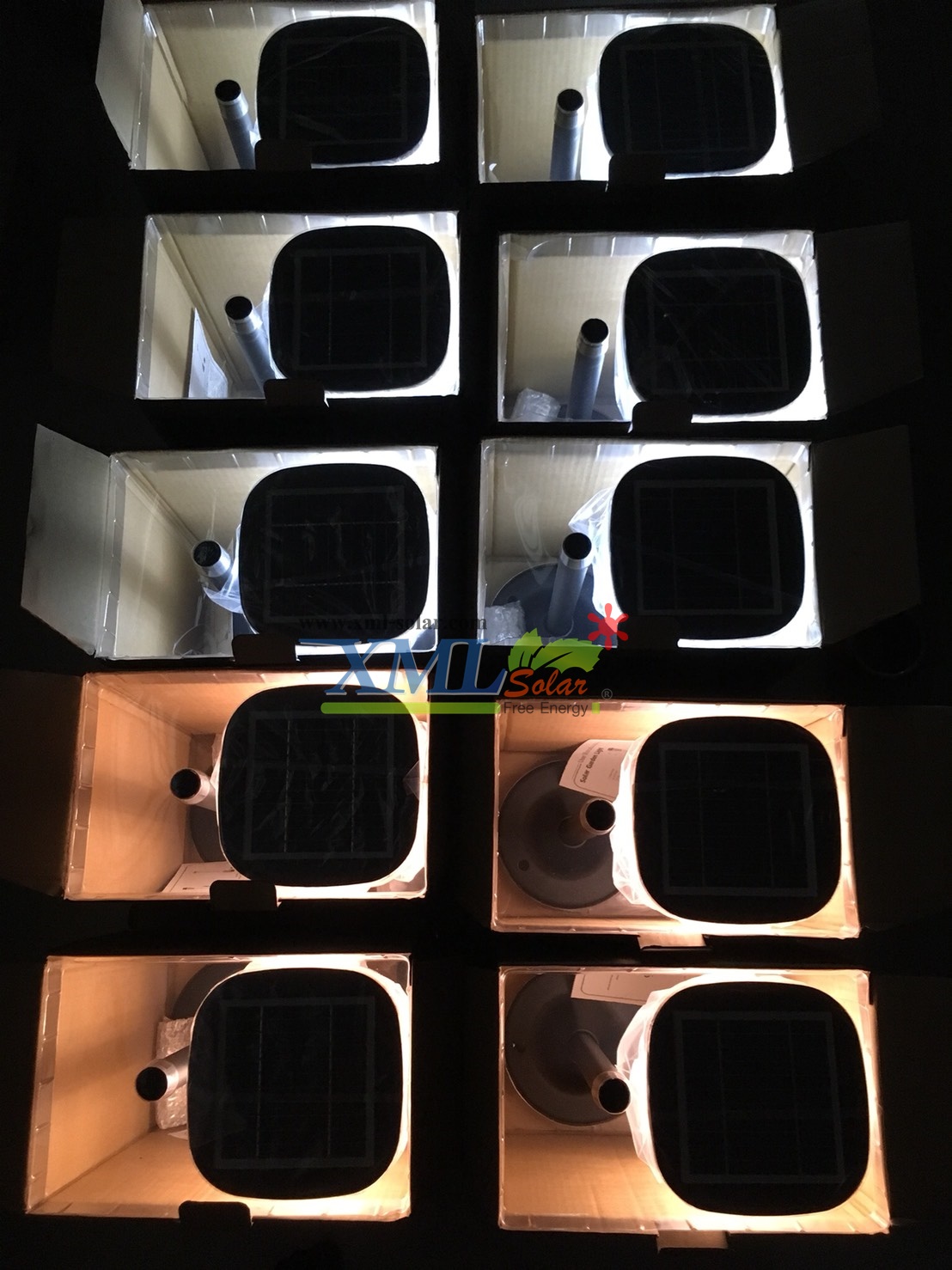 ไฟตั้งพื้นสนามโซล่าเซลล์ ทรงถ้วย (เเสง : เหลืองวอมไวท์)(1 แถม 1)