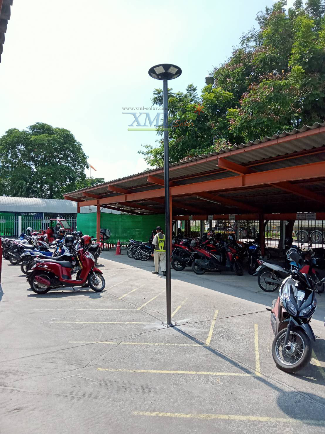 เสาไฟสนาม เหล็กพ่นสีดำ (ปลาย 3 นิ้ว)