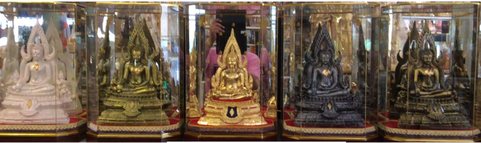 พระพุทธชินราชผสมมวลสารผงหินแร่เหล็กนำ้พี้ สีทองสนิม ขนาดหน้าตัก 5 นิ้ว รหัส244